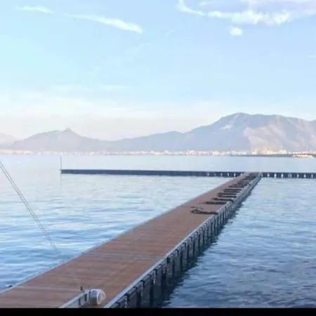 La Trinacria Mare Apartamento *